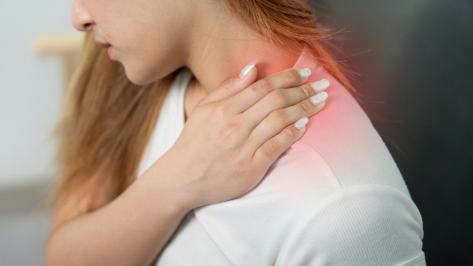woman with painful shoulder